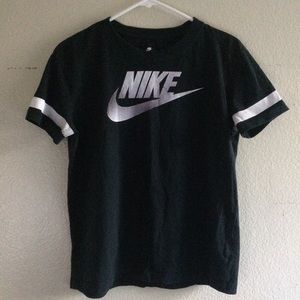 Nike Tee